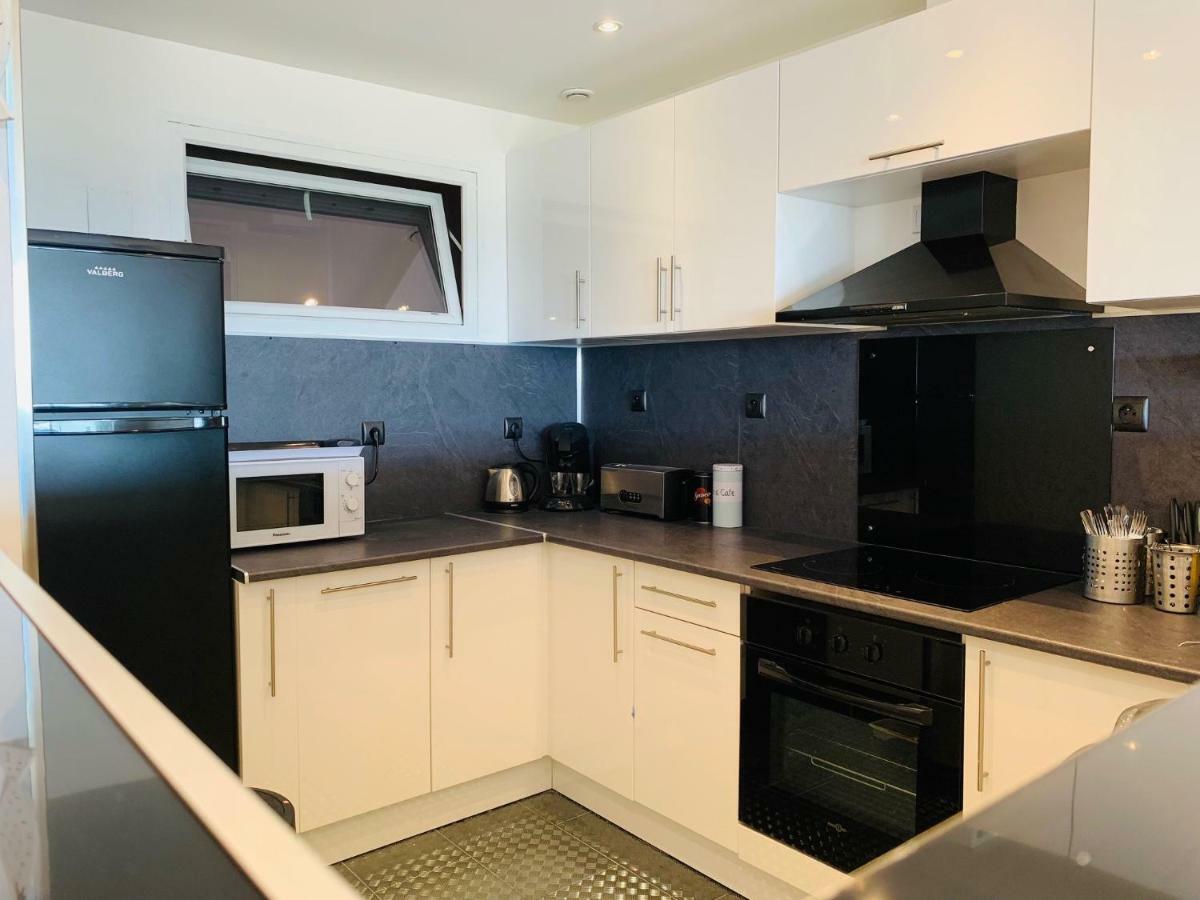 Le Zephyr, Superbe Appartement A La Corniche Avec Parking Sete Exterior photo
